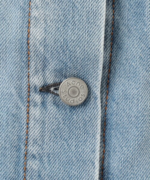 ACNE(アクネ)の「Acne Studios FN-WN-OUTW000912 デニムジャケット(デニムジャケット・レディース・ブルー・34)」の13枚目の写真