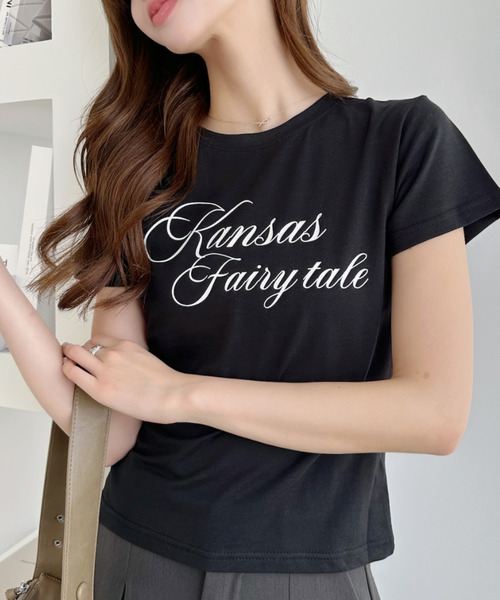 Ada.（エイダ）の「スクリプトフォント風 ロゴ Tシャツ（Tシャツ/カットソー・レディース・ブラック/ブラウン/ホワイト・FREE）」の7枚目の写真