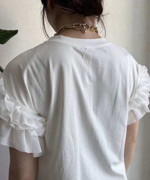 DouDou(ドゥドゥ)の「【WEB限定】袖アシメフリルTEE(Tシャツ/カットソー・レディース・ブラック/ホワイト・FREE)」の15枚目の写真