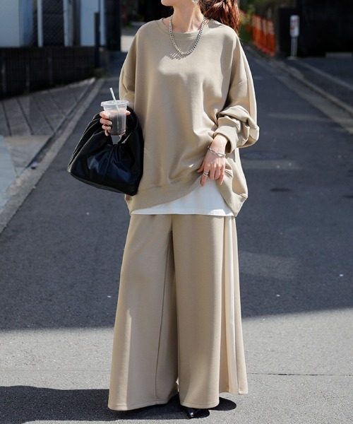 とろけるスウェット ラインパンツ / トップス セットアップ