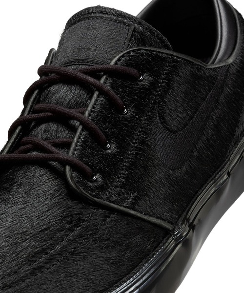 NIKE SB(ナイキエスビー)の「NIKE SB/ナイキエスビー メンズ スニーカー スケシュー SB ZOOM JANOSKI OG+SE HF3060-001 ジャノスキ(スニーカー・メンズ・ブラック×ホワイト・27.0cm/26.5cm/28.0cm/26.0cm/27.5cm)」の4枚目の写真