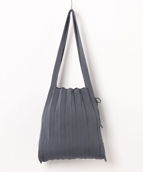 JOSEPH AND STACEY（ジョセフアンドステイシー）の「ラッキープリーツニット(M)（トートバッグ・レディース・ライトブルー/ブラック/ダークパープル/グリーン/アクア/ライトホワイト/ウッド/ライム/モスグリーン/ベージュ/グリーン系その他2/ネイビー/ダークブルー/ラベンダー/ベビーピンク/ライラック/レッド/ダークグレー/ライトパープル/イエロー/ダークグリーン/グリーン系その他・M）」の4枚目の写真