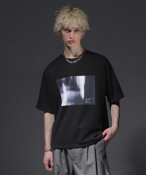 HARE（ハレ）の「REFLECTIONフォトモチーフカット(HARE)（Tシャツ/カットソー・メンズ・ホワイト×ブルー/ブラック系その他/ブラック×レッド・FREE）」の5枚目の写真