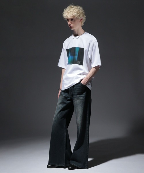 HARE（ハレ）の「REFLECTIONフォトモチーフカット(HARE)（Tシャツ/カットソー・メンズ・ホワイト×ブルー/ブラック系その他/ブラック×レッド・FREE）」の9枚目の写真