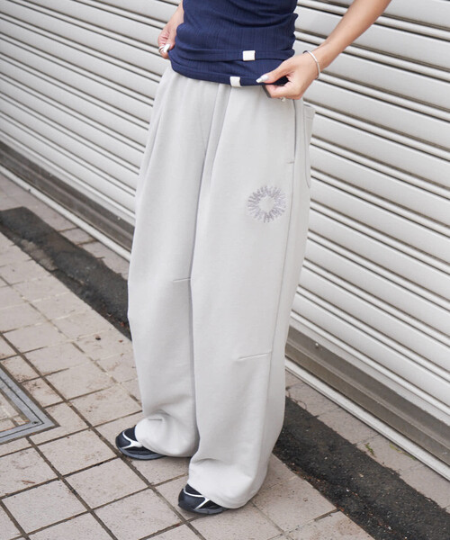 セール】999HUMANITY / 999ヒューマニティ MAXI SWEAT PANTS