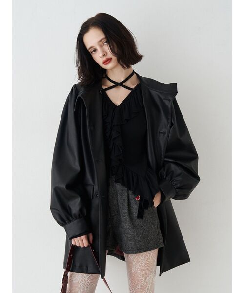 jouetie（ジュエティ）の「ラッフルフリルトップス 花柄（Tシャツ/カットソー・レディース・オフホワイト/ブラック/グレー・MEDIUM）」の8枚目の写真