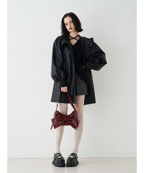 jouetie（ジュエティ）の「ラッフルフリルトップス 花柄（Tシャツ/カットソー・レディース・オフホワイト/ブラック/グレー・MEDIUM）」の9枚目の写真