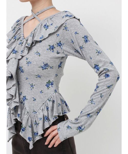 jouetie（ジュエティ）の「ラッフルフリルトップス 花柄（Tシャツ/カットソー・レディース・オフホワイト/ブラック/グレー・MEDIUM）」の17枚目の写真