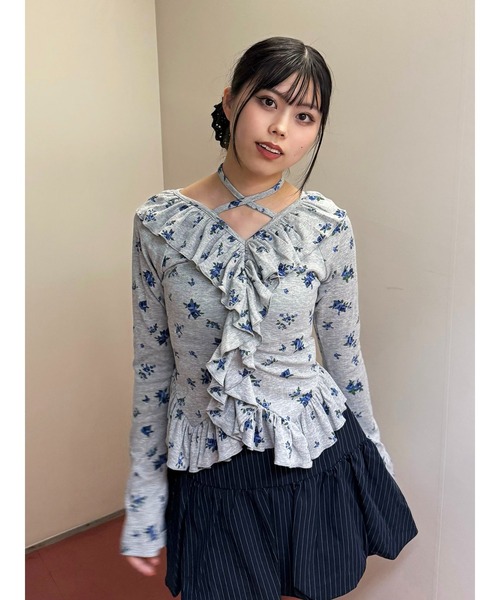 セール】ラッフルフリルトップス 花柄（Tシャツ/カットソー）｜jouetie