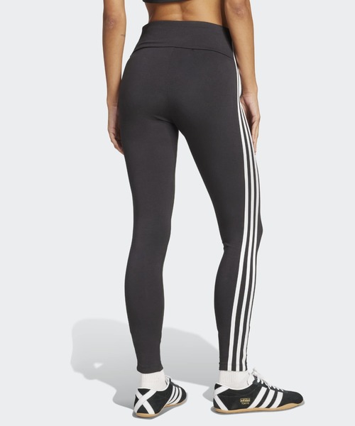 adidas(アディダス)の「アディカラー スリーストライプス レギンス / アディダスオリジナルス adidas Originals(レギンス/スパッツ・レディース・ブラック・MEDIUM/SMALL/X-LARGE/X-SMALL/XX-LARGE/LARGE)」の2枚目の写真