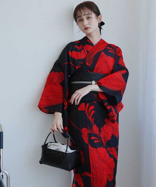 【期間限定セール】浴衣　ウタタネ　花・ワインレッド セール】キッズ浴衣3点セット ニコアンティーク 赤と黒の立沸と