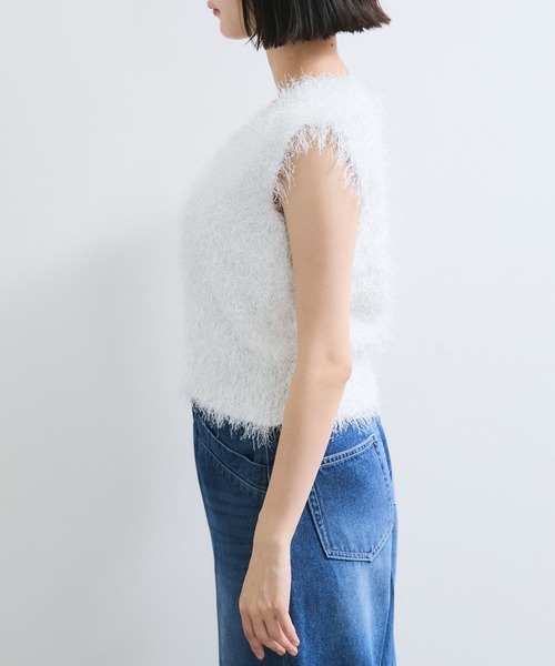 VIS（ビス）の「【WEB限定サイズ:MT/着丈が選べる】【洗える】フェザーヤーンニットベスト（ニット/セーター・レディース・ホワイト系その他/キナリ・M/MT）」の13枚目の写真
