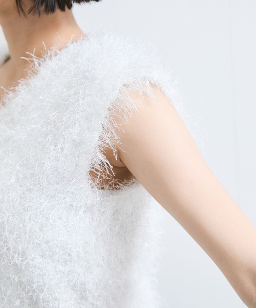 VIS（ビス）の「【WEB限定サイズ:MT/着丈が選べる】【洗える】フェザーヤーンニットベスト（ニット/セーター・レディース・ホワイト系その他/キナリ・M/MT）」の18枚目の写真