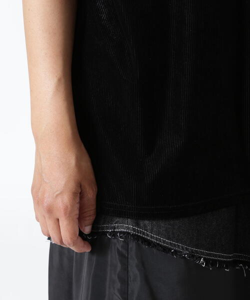 YENN(イエン)の「YENN(イエン)VELVET RELAX TOPS /Y253-82070(Tシャツ/カットソー・レディース・ベージュ/ブラック/ブラウン・F)」の17枚目の写真