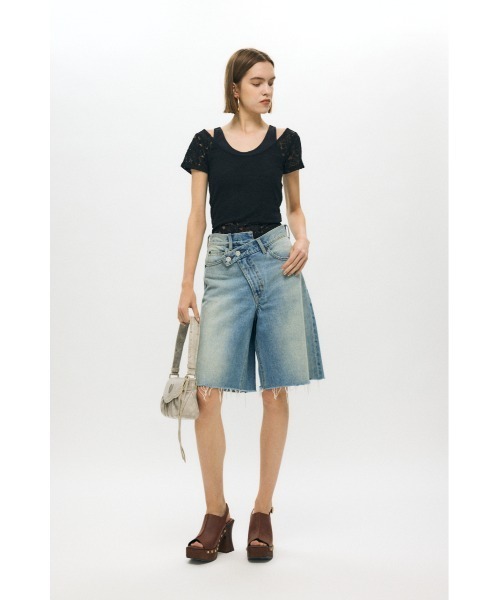 MOUSSY(マウジー)の「LAYERED LACE トップス(Tシャツ/カットソー・レディース・ブラック/オフホワイト/ブラウン・FREE)」の5枚目の写真