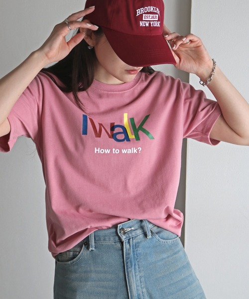 COURO(コウロ)の「アソートロゴデザインTシャツ(Tシャツ/カットソー・レディース・ホワイト系/ホワイト系2/ライトグレー系/ライトグレー系2/ネイビー系/ネイビー系2/ブルー系2/イエロー系/ピンク系/ピンク系1/レッド系/レッド系1/レッド系2/ホワイト系1/ライトグレー系1/イエロー系2/ブルー系/イエロー系1/ブルー系1/ネイビー系1・FREE)」の16枚目の写真