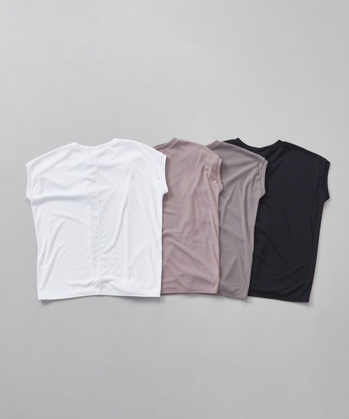 Julier Yoga and Relax(ジュリエヨガアンドリラックス)の「Julier (定番)フィールフライス半袖トップス(Tシャツ/カットソー・レディース・グレー/ホワイト/ラベンダー/ネイビー・FREE)」の10枚目の写真