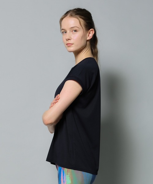 Julier Yoga and Relax(ジュリエヨガアンドリラックス)の「Julier (定番)フィールフライス半袖トップス(Tシャツ/カットソー・レディース・グレー/ホワイト/ラベンダー/ネイビー・FREE)」の12枚目の写真
