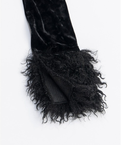 PRANK PROJECT（プランクプロジェクト）の「ファースリーブベロアトップ / Fur Sleeve Velour Top（その他トップス・レディース・ブラック/アイボリー・FREE）」の19枚目の写真