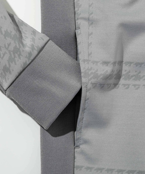 1piu1uguale3 千鳥柄 ニット 1piu1uguale3 千鳥柄 ニット - メルカリ