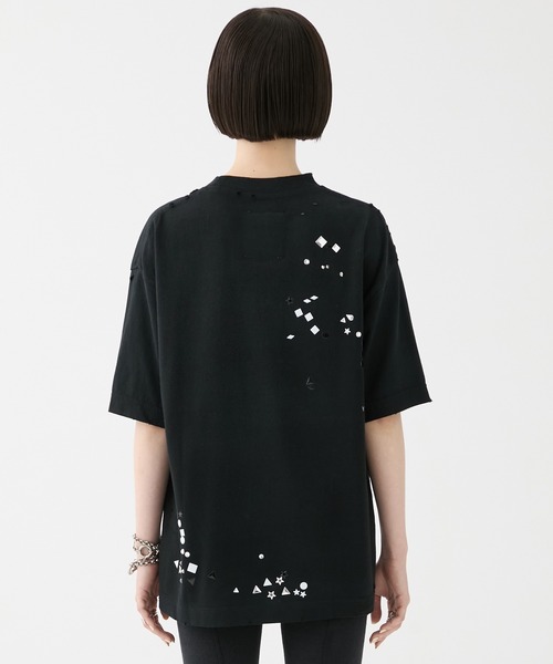 Maison MIHARA YASUHIRO（メゾンミハラヤスヒロ）の「【MIHARA YASUHIRO/ミハラヤスヒロ】EMBELLISHED DISTRESSED TEE/エンベリッシュドディストレストTシャツ（Tシャツ/カットソー・レディース・ブラック/ホワイト・36）」の14枚目の写真