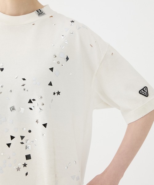 Maison MIHARA YASUHIRO（メゾンミハラヤスヒロ）の「【MIHARA YASUHIRO/ミハラヤスヒロ】EMBELLISHED DISTRESSED TEE/エンベリッシュドディストレストTシャツ（Tシャツ/カットソー・レディース・ブラック/ホワイト・36）」の3枚目の写真