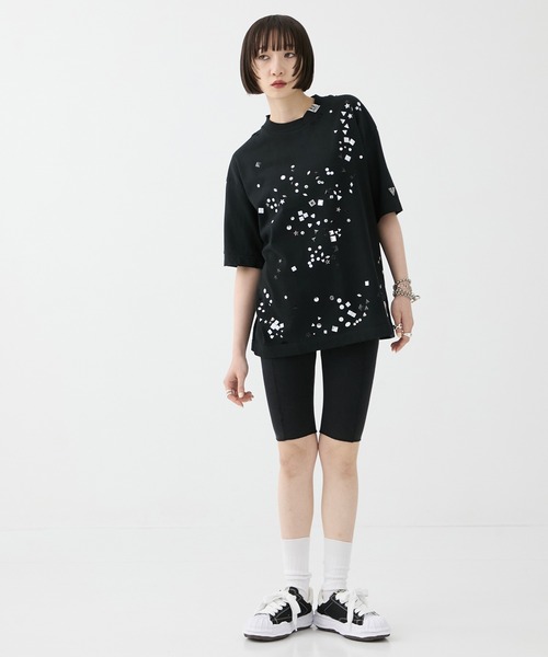 Maison MIHARA YASUHIRO（メゾンミハラヤスヒロ）の「【MIHARA YASUHIRO/ミハラヤスヒロ】EMBELLISHED DISTRESSED TEE/エンベリッシュドディストレストTシャツ（Tシャツ/カットソー・レディース・ブラック/ホワイト・36）」の9枚目の写真