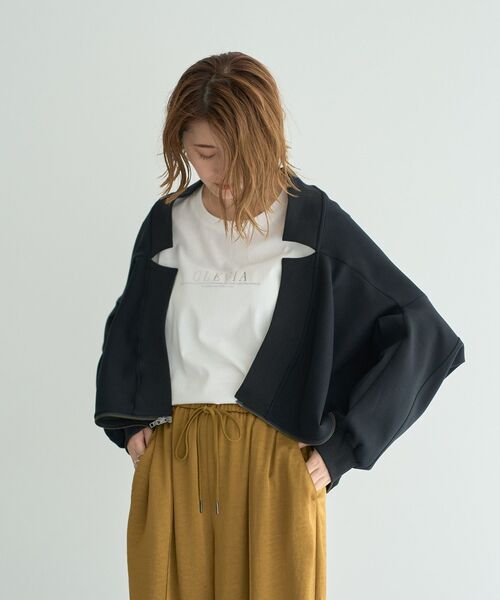 Editt by YECCA VECCA（エディットバイイェッカヴェッカ）の「2wayインバーテッドライトブルゾン（ブルゾン・レディース・ブラック/カーキ・FREE）」の10枚目の写真