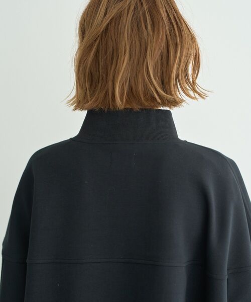 Editt by YECCA VECCA（エディットバイイェッカヴェッカ）の「2wayインバーテッドライトブルゾン（ブルゾン・レディース・ブラック/カーキ・FREE）」の6枚目の写真