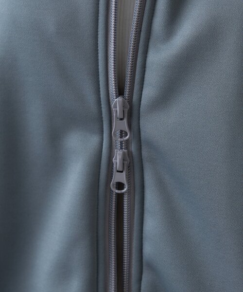 etsinta（エシンタ）の「etsintaリメイクドロストオーバージャージ（ブルゾン・レディース・ブラック/グレー/レッド・ONE SIZE）」の12枚目の写真