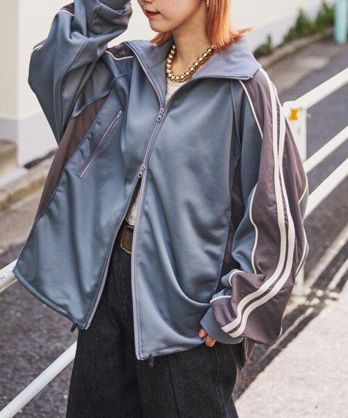 etsinta（エシンタ）の「etsintaリメイクドロストオーバージャージ（ブルゾン・レディース・ブラック/グレー/レッド・ONE SIZE）」の22枚目の写真