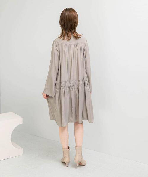 URBAN RESEARCH ROSSO WOMEN（アーバンリサーチ　ロッソ）の「シャドーチェックミニワンピース（ワンピース・レディース・ブラック/グレー系その他・FREE）」の4枚目の写真