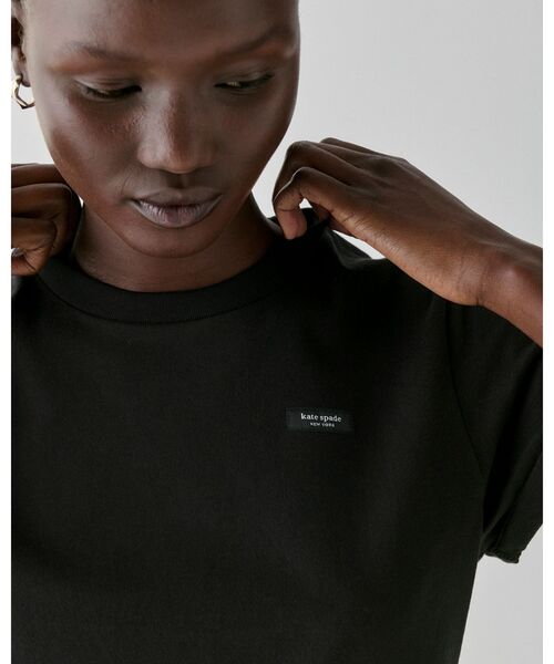 kate spade new york（ケイトスペード ニューヨーク）の「サム アイコン ロゴ Tシャツ（Tシャツ/カットソー・レディース・ブラック・SMALL/MEDIUM）」の4枚目の写真