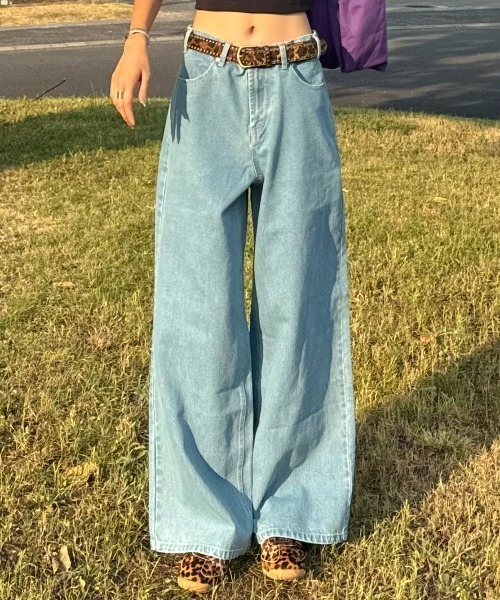 INTER FACTORY（インターファクトリー）の「SARA - ワイドデニムパンツ（デニムパンツ・レディース・インディゴブルー/ブルー・MEDIUM/LARGE）」の20枚目の写真