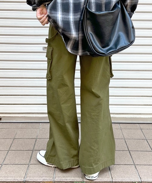 ABYS（アビス）の「ワイドカーゴパンツ（カーゴパンツ・レディース・ネイビー/カーキ・MEDIUM/LARGE）」の8枚目の写真