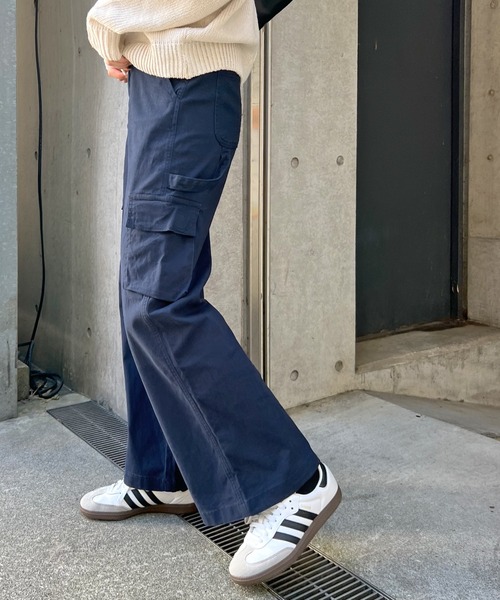 ABYS（アビス）の「ワイドカーゴパンツ（カーゴパンツ・レディース・ネイビー/カーキ・MEDIUM/LARGE）」の17枚目の写真