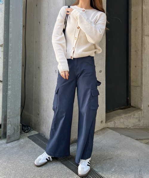 ABYS（アビス）の「ワイドカーゴパンツ（カーゴパンツ・レディース・ネイビー/カーキ・MEDIUM/LARGE）」の18枚目の写真