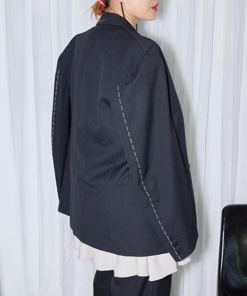 CITYSHOP(シティーショップ)の「SINGLE ジャケット(テーラードジャケット・レディース・ブラック/チャコールグレー・38/36)」の4枚目の写真