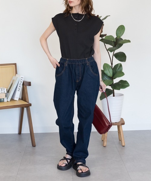 RCD（アールシーディー）の「ウエストゴムテーパードデニムパンツ（デニムパンツ・レディース・ワンウォッシュ/ネイビー/ブルー・LL/L/3L/4L/M）」の10枚目の写真