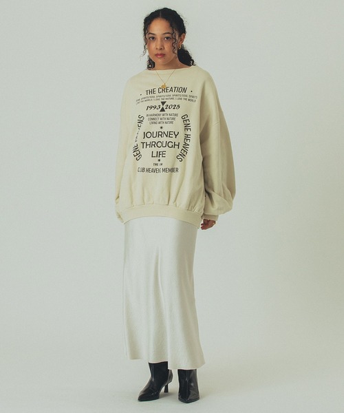 ROSE BUD（ローズバッド）の「(GENE HEAVENS)VOLUME SLEEVE PRINT SWEAT（スウェット・レディース・チャコール/オフホワイト・ONE SIZE）」の5枚目の写真
