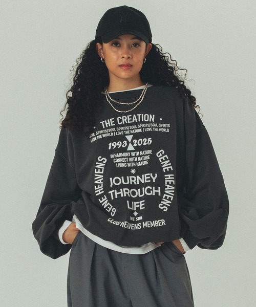 ROSE BUD（ローズバッド）の「(GENE HEAVENS)VOLUME SLEEVE PRINT SWEAT（スウェット・レディース・チャコール/オフホワイト・ONE SIZE）」の9枚目の写真