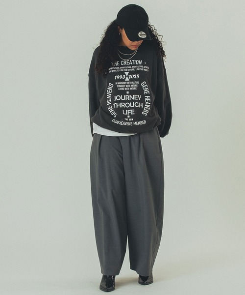 ROSE BUD（ローズバッド）の「(GENE HEAVENS)VOLUME SLEEVE PRINT SWEAT（スウェット・レディース・チャコール/オフホワイト・ONE SIZE）」の15枚目の写真