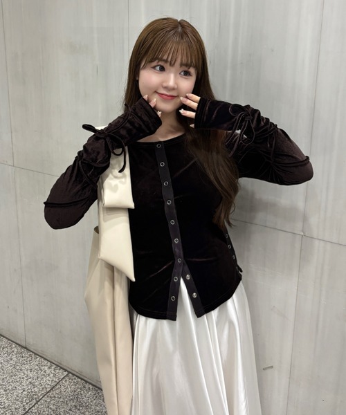 mellowneon(メロウネオン)の「ベロアリボントップス(Tシャツ/カットソー・レディース・モカ/ダークブラウン/グレー/ブラウン系その他・FREE)」の21枚目の写真