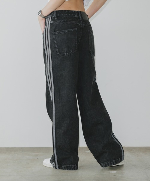 adidas(アディダス)の「adidas/アディダス DENIM 3S PANT ブランドロゴ スリーストライプ デニムパンツ(デニムパンツ・レディース・ブラック/ブルー・M/L/S/XL/L/XL)」の3枚目の写真