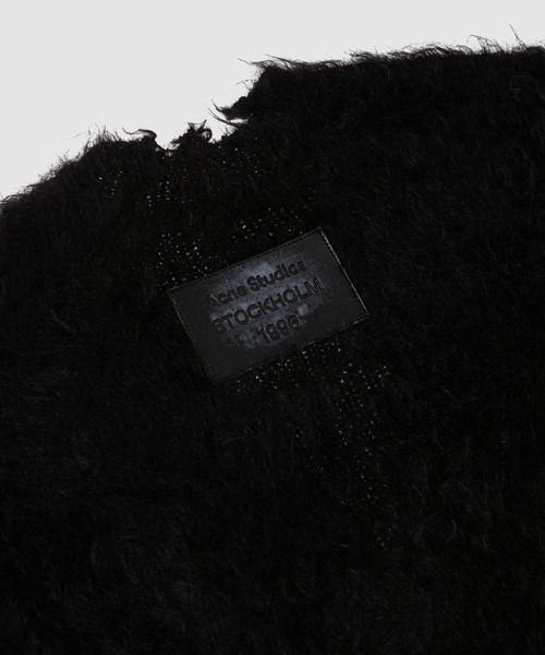 Acne Studios（アクネストゥディオズ）の「FN-WN-KNIT000848（カーディガン/ボレロ・レディース・ブラック・S/M）」の4枚目の写真