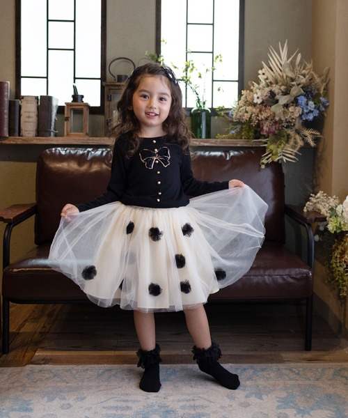 Rora（ローラ）の「ポップマム お花スカート（スカート・キッズ・ベージュ/ブラック・120cm/110cm/140cm/130cm）」の3枚目の写真