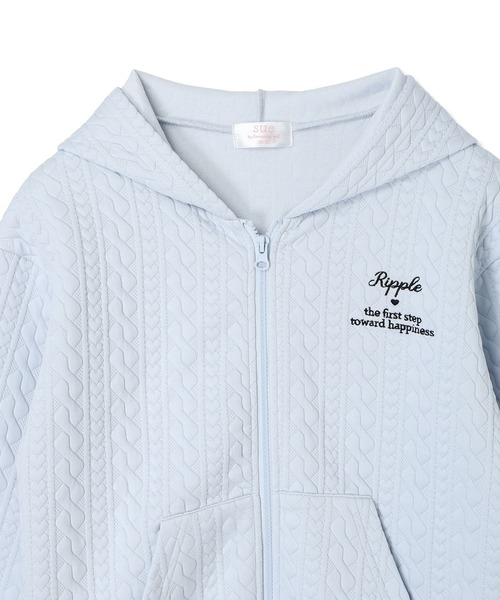 Amourire girl（アムリールガール）の「ふくれジャガードZIPパーカー（パーカー・キッズ・オフホワイト/サックスブルー・160cm/150cm/140cm/130cm）」の9枚目の写真