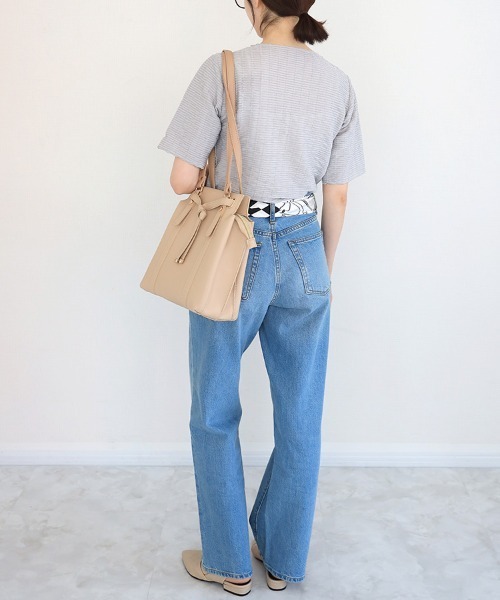 Bleu Bleuet(ブルーブルーエ)の「【ZOZO限定】合皮リュックショルダー(ショルダーバッグ・レディース・グレー/ブラック/ブラウン・FREE)」の17枚目の写真
