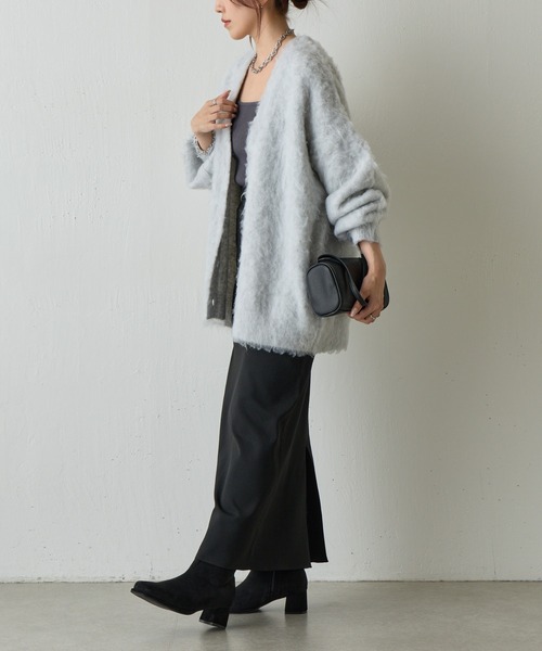 COLONY 2139(コロニートゥーワンスリーナイン)の「モヘアタッチカーディガン(カーディガン/ボレロ・レディース・ネイビー/ライトグレー/ブラウン/ピンク/チャコールグレー/ブルー/ブラック・FREE)」の13枚目の写真