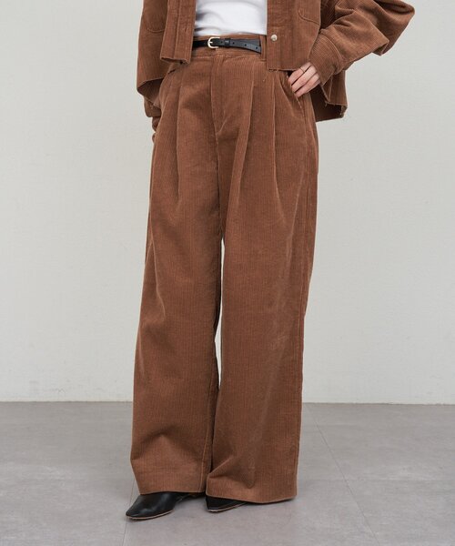 SHENERY（シーナリー）の「コーデュロイワイドパンツ（その他パンツ・レディース・ブラウン/アイボリー・36/38）」の4枚目の写真